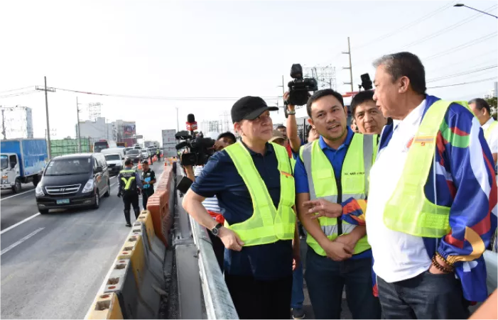 Two-lane Alabang viaduct-2.png